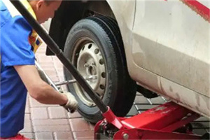 黄岩区附近拖车24小时服务热线电话